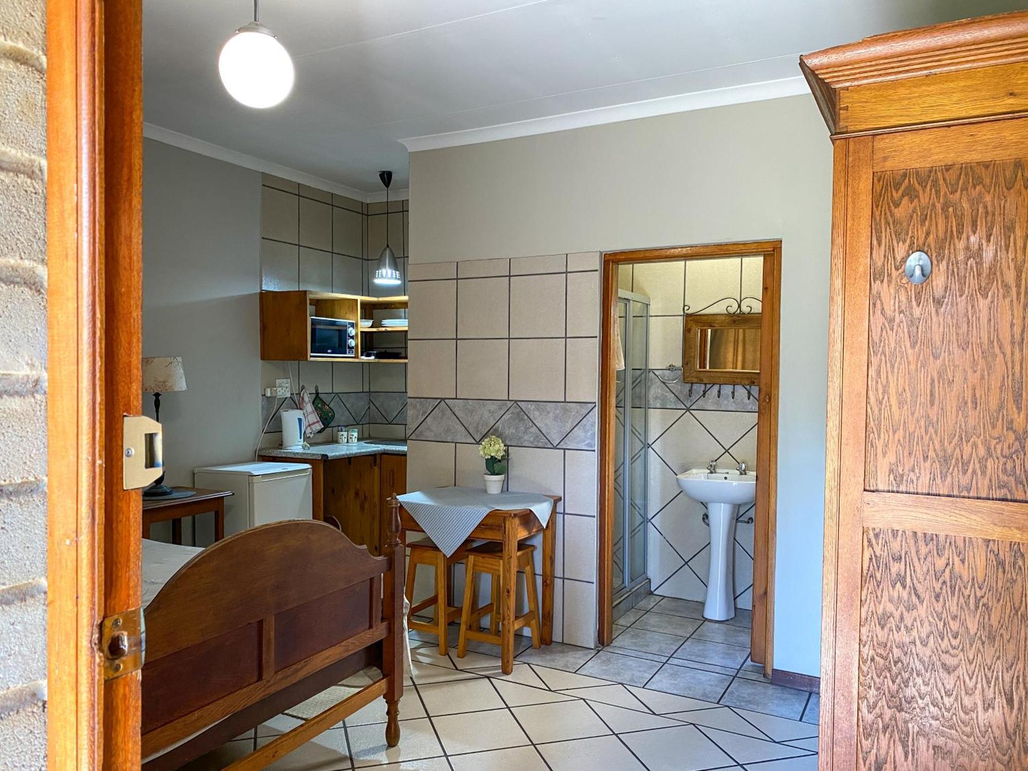 Palm Inn Guest House Piet Retief Exteriör bild