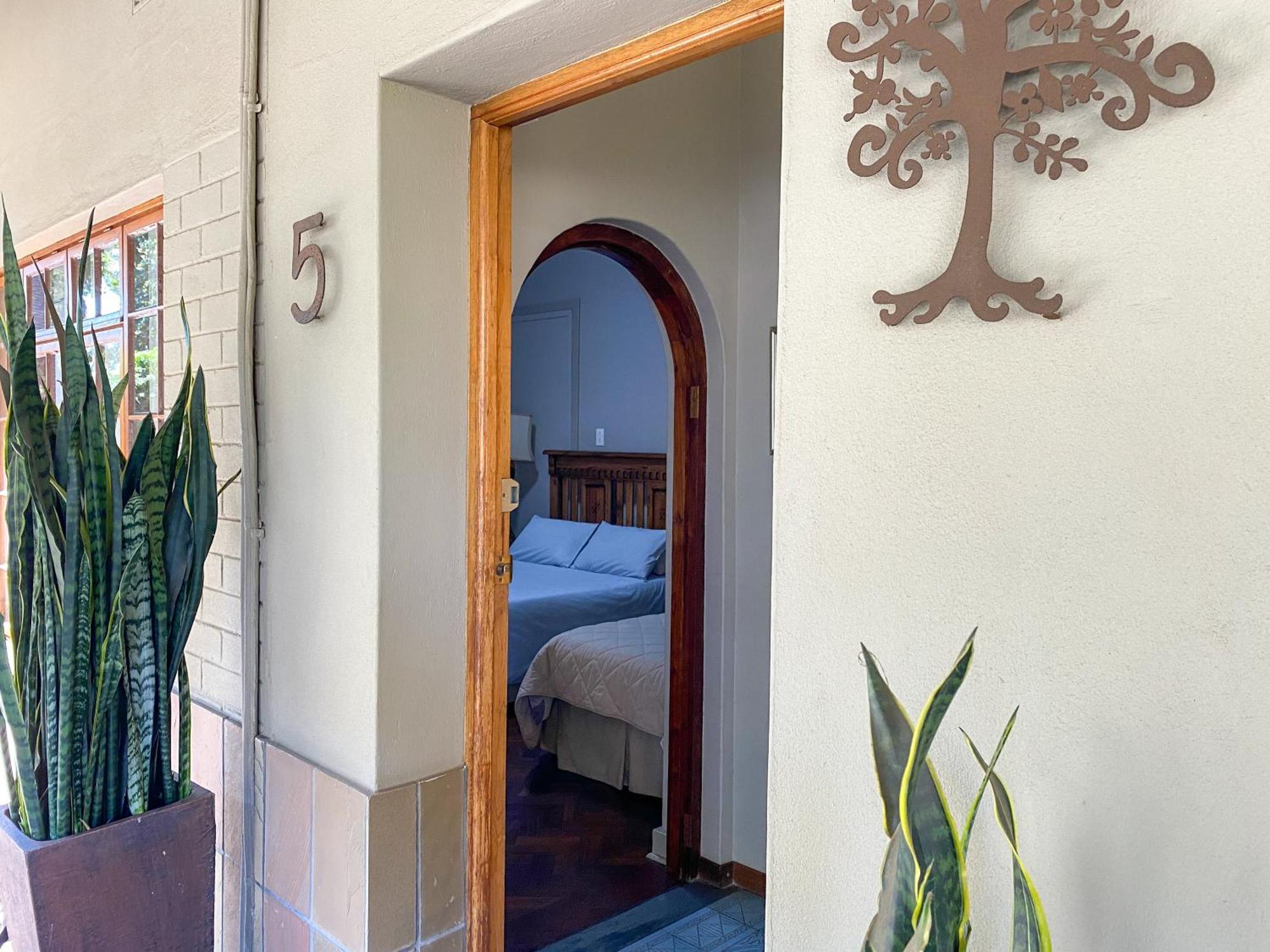 Palm Inn Guest House Piet Retief Exteriör bild